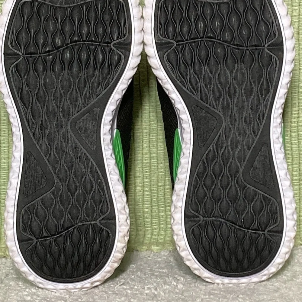 Champion Kids Cushion Fit Black Athletic Lace Up Low Sneakers Shoes Sz US 2